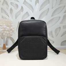 Mens Bottega Veneta Backpacks